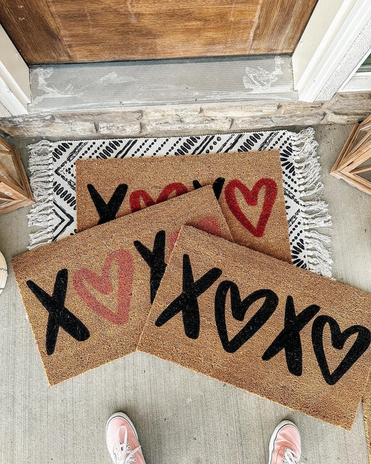 XOXO Valentines Day Doormat