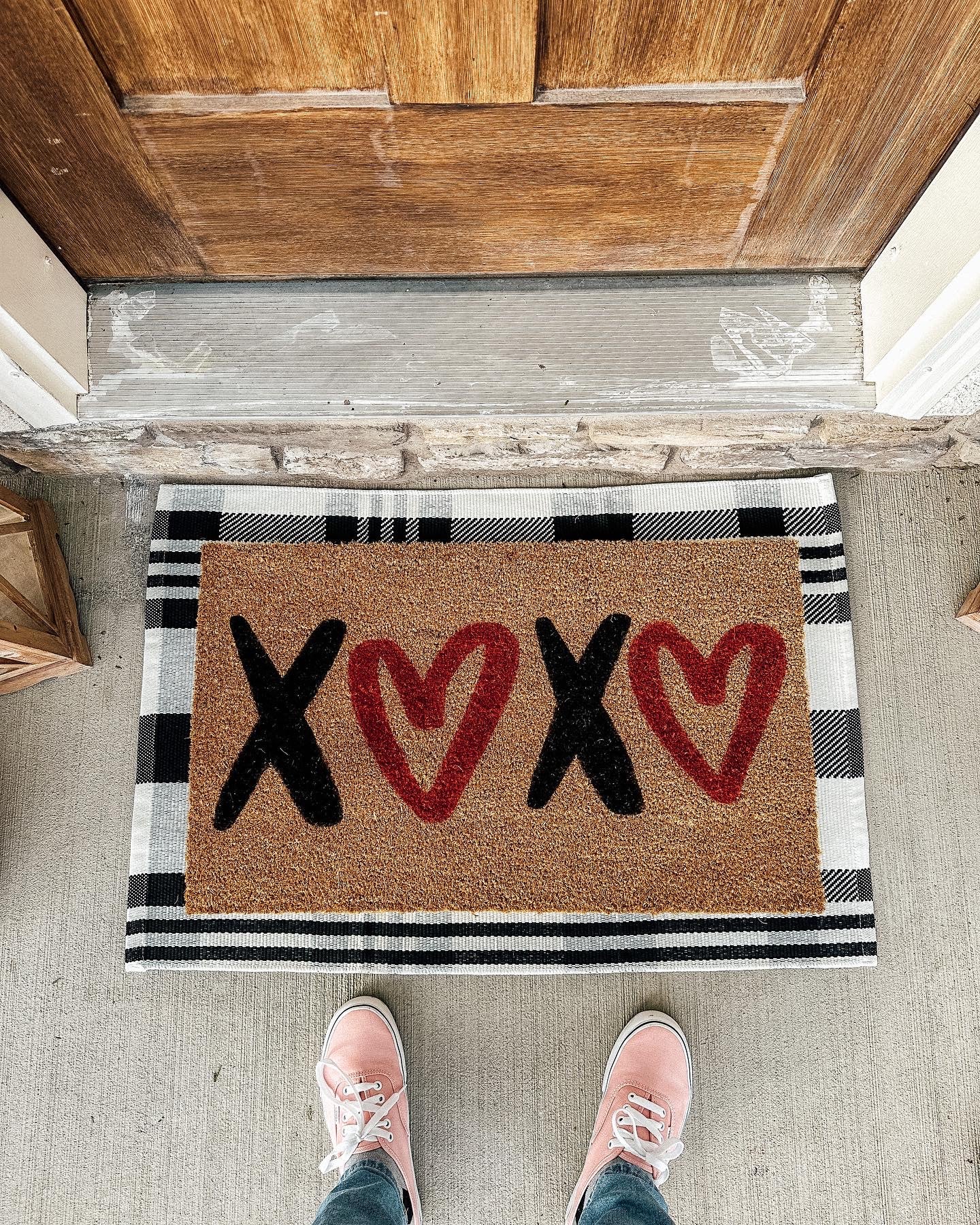 XOXO Valentines Day Doormat