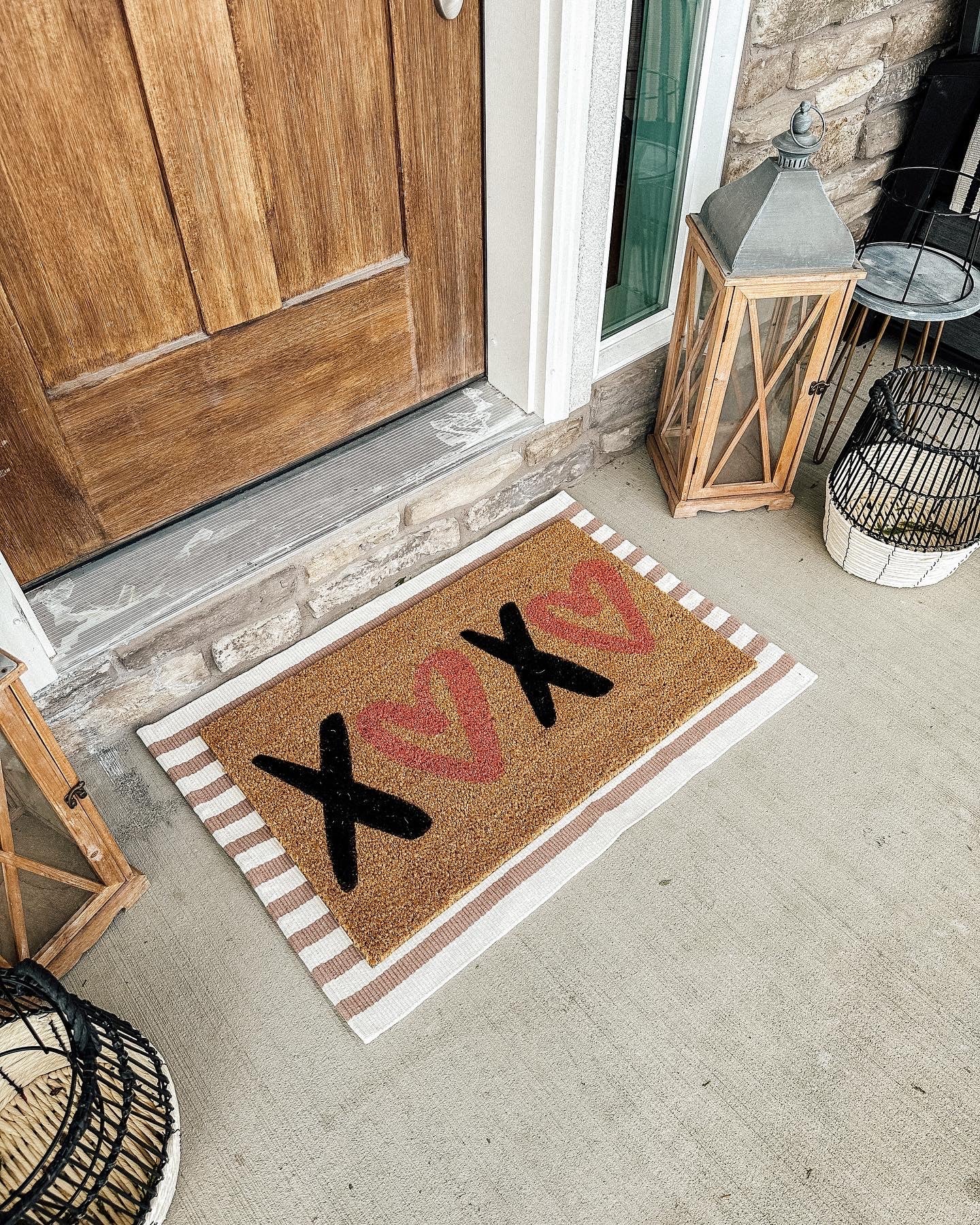 XOXO Valentines Day Doormat