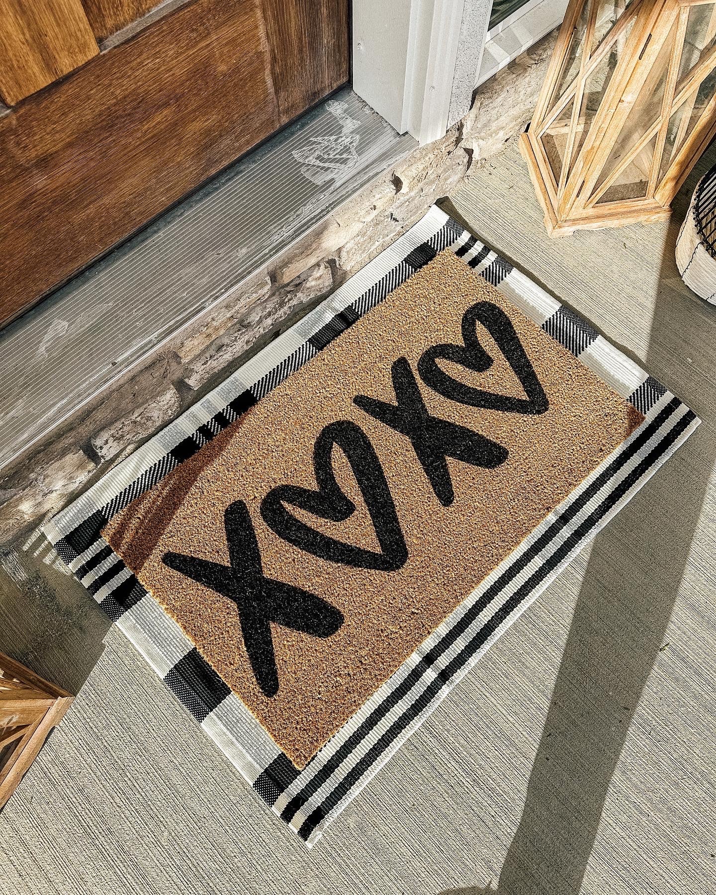 XOXO Valentines Day Doormat