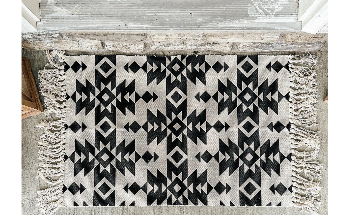 Black & White Aztec Layering Rug